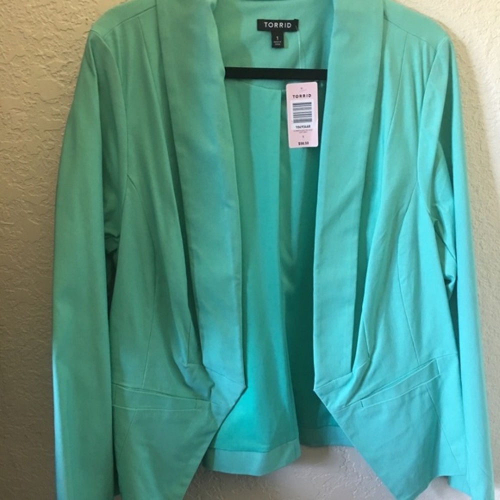 NWT Torrid Blazer